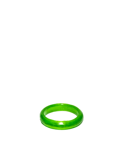 green plastic ring